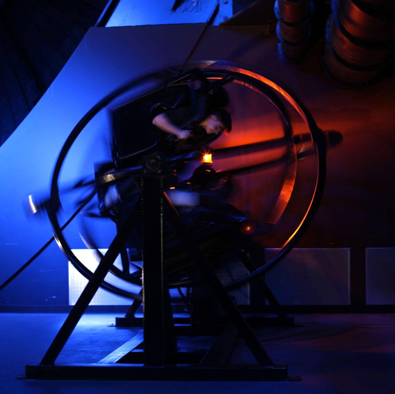 Çok Eksenli Simülatör