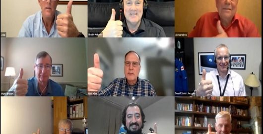 DUNYACA-UNLU-ASTRONOTLAR-GUHEMDE-BULUSUYOR-2