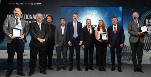 ULUSLARARASI-UZAY-KONGRESI-GUHEMDE-BASLADI-2